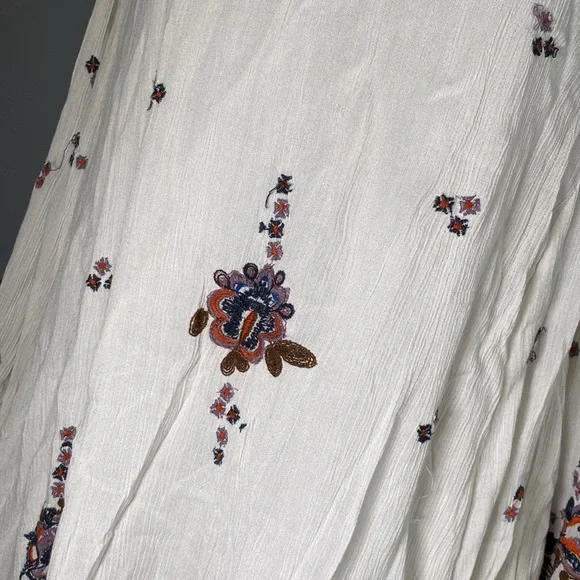 Free People Oxford Floral Embroidered Mini Dress with Bell Sleeves Festival - Picture 4 of 7